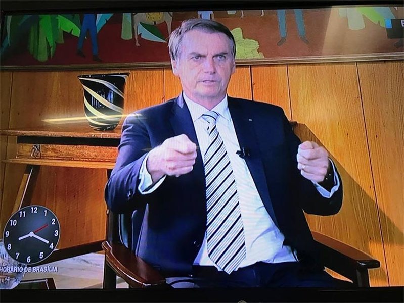 Bolsonaro reafirma mudança na idade mínima para aposentadoria