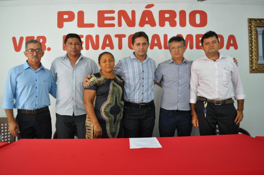 Toma posse Nova Mesa Diretora da Câmara de Vereadores de Palmeira do Piauí