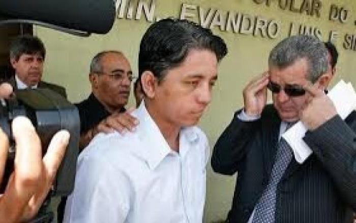 Advogado condenado pela morte de Adriana Macedo apresenta-se às autoridades de Corrente