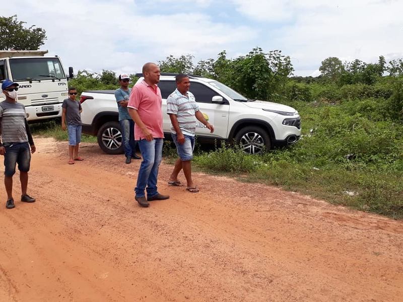 Prefeito de Gilbués faz vistoria em obras de aterro sanitário