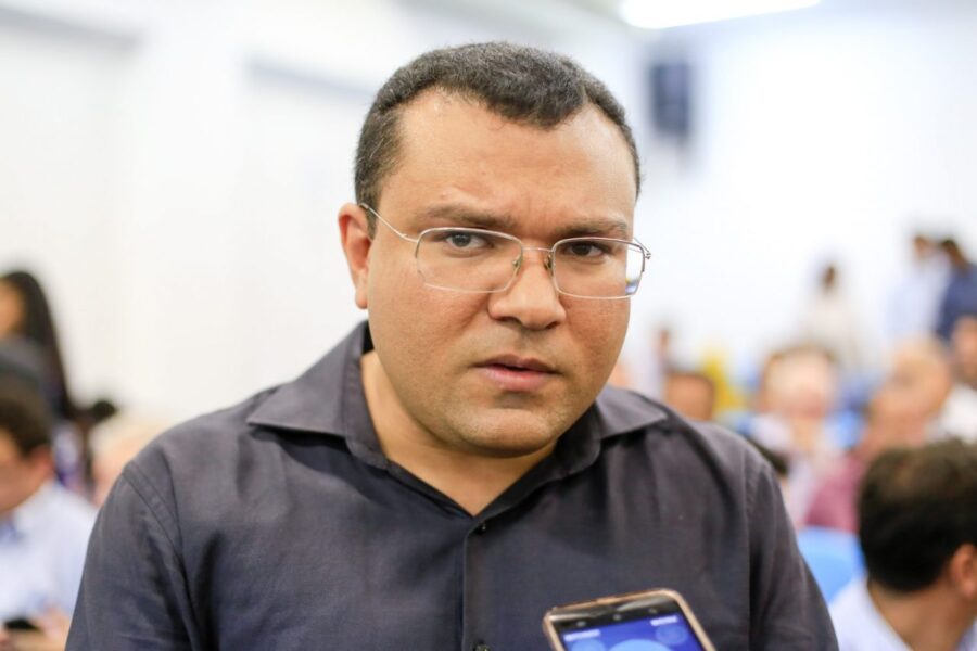 TCE-PI aplica multa a ex-prefeito de Redenção do Gurgueia por falhas em licitações e gestão de contrato