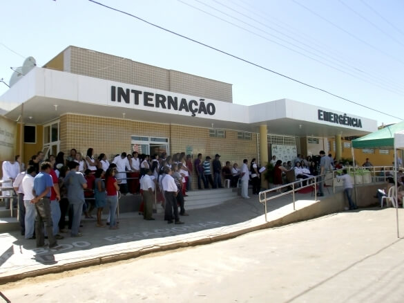 Pais automedicam filhos por não conseguirem atendimento em hospital no Sul do Piauí