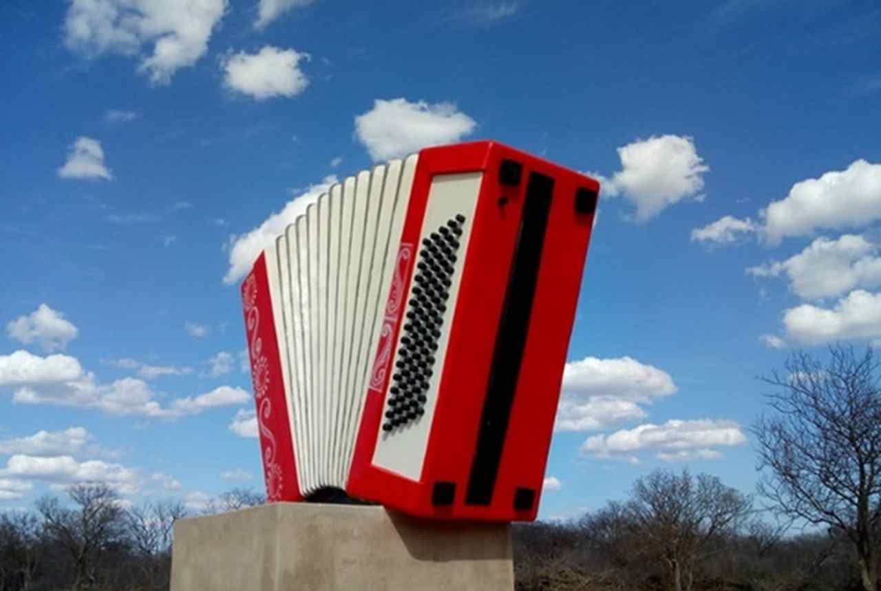 Maior monumento de sanfona do mundo é construído no Piauí