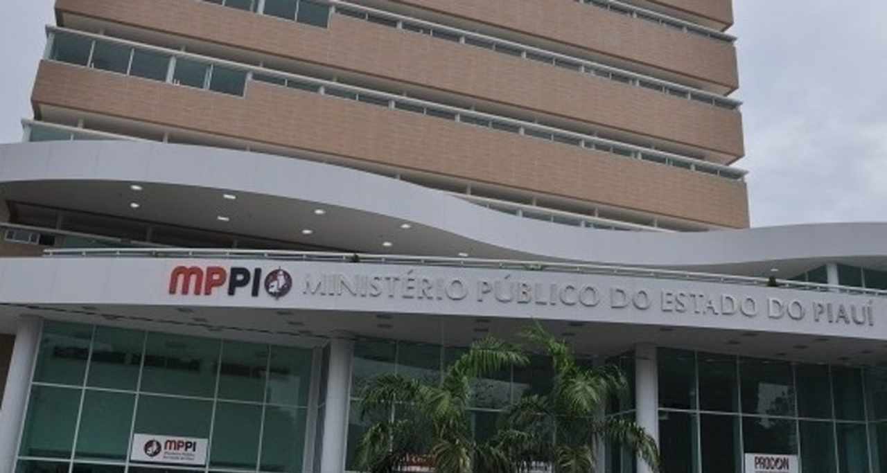 Mulher sofre retaliação de igreja após denunciar agressão do companheiro em Picos