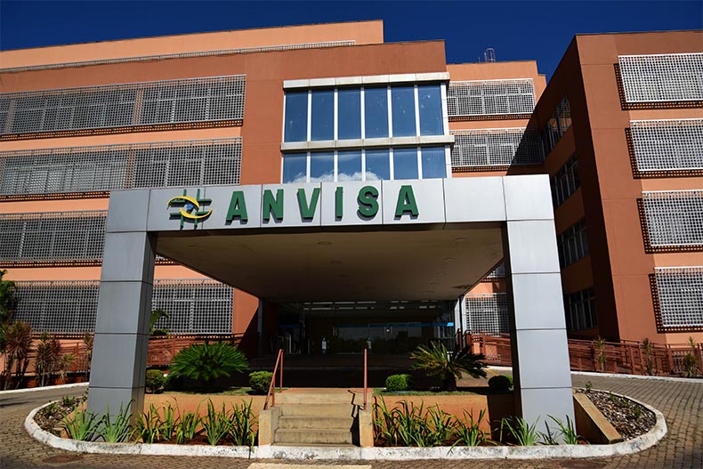 Anvisa suspende fabricação e venda de alimentos da marca Fugini