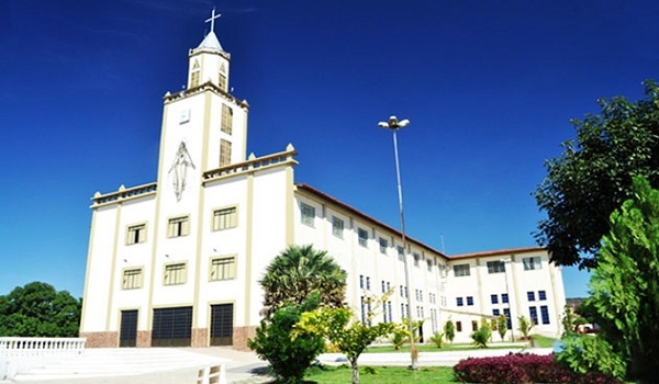 Padre é afastado da Igreja após denúncias de abuso sexual em Bom Jesus, Sul do PI
