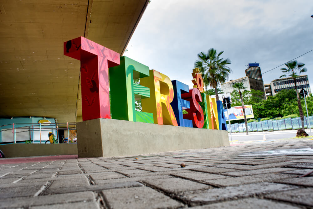 Prefeitura de Teresina fará concurso com 1 mil vagas; salário chega até R$ 4.800