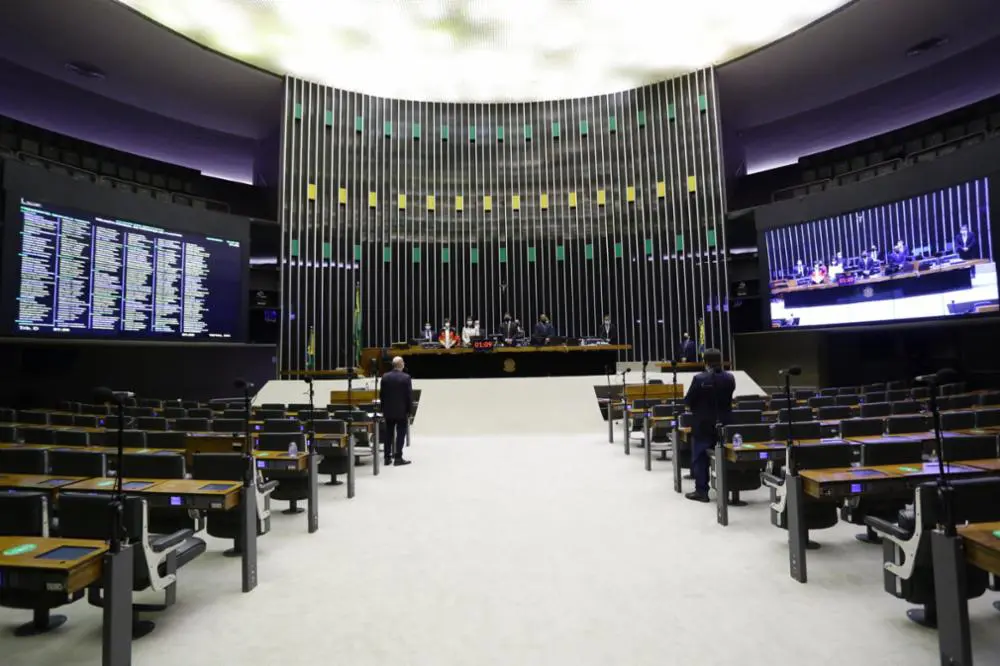 Câmara pode votar hoje mudanças no número de deputados do Piauí
