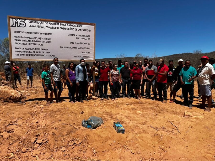 Santa Luz: Zé Lima inicia construção de Posto de Saúde na zona rural e 11 mil metros de calçamento