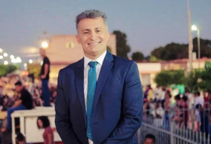 Curimatá: vaza áudio do prefeito Valdecir Júnior coagindo funcionários para participarem de evento