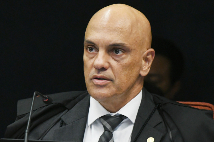Entenda a acusação contra ações de Alexandre de Moraes; juristas defendem postura do ministro