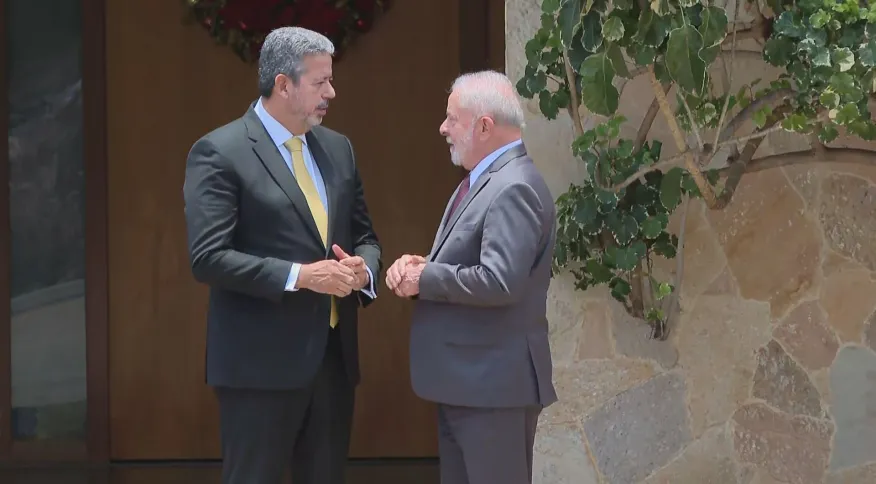 Em 1ª reunião Lula e Lira discutem PEC da Transição