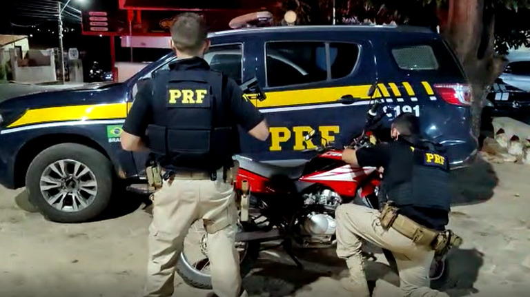 Motociclista embriagado é preso pela PRF com motocicleta adulterada em Bom Jesus