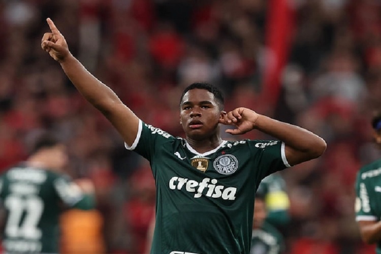 Palmeiras recebe quase R$ 100 milhões de Endrick