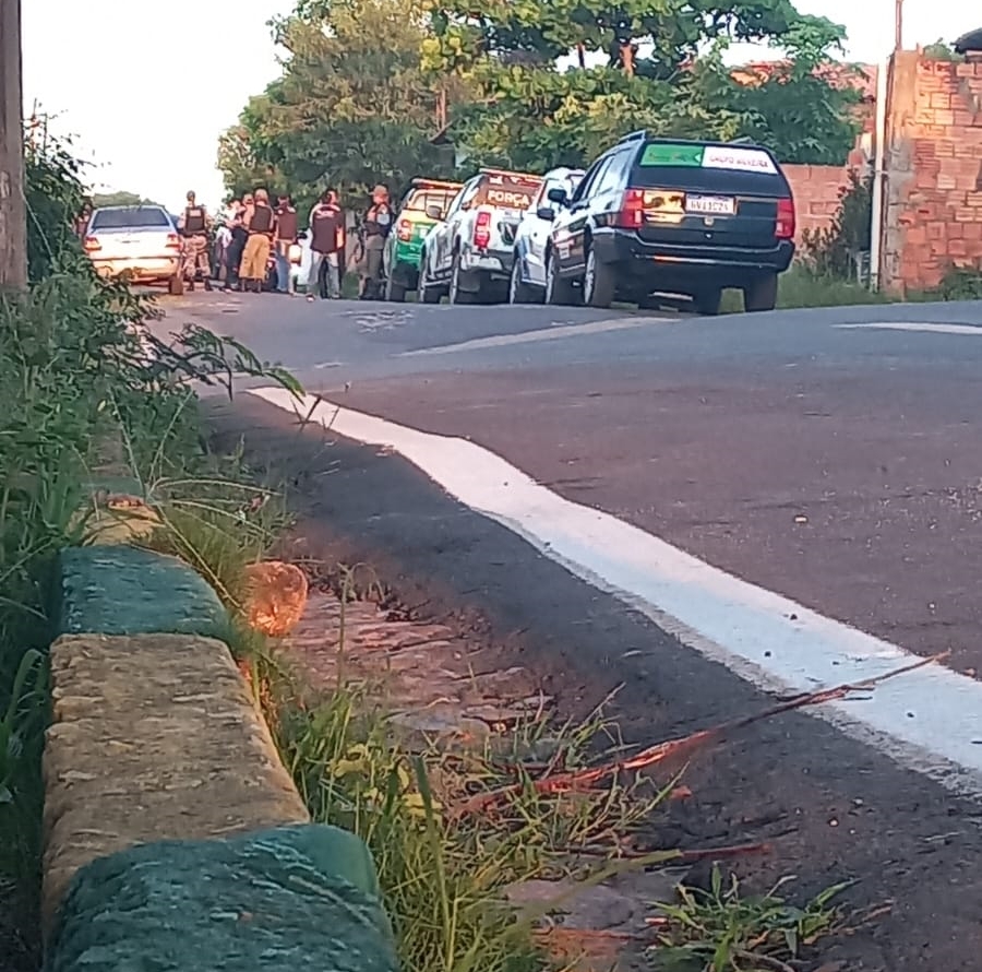 Adolescente é executado com vários tiros na frente da mãe em Bom Jesus; onda de crimes assusta sociedade