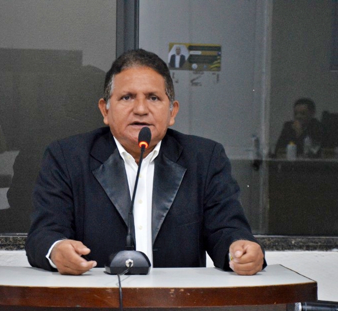 Vereador Rodrigues deseja Feliz Natal e Ano Novo à população bonjesuense