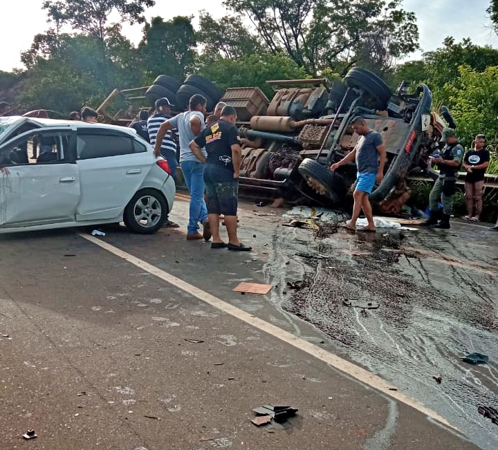 URGENTE: Motorista morre em grave acidente na BR-135 no Sul do Piauí