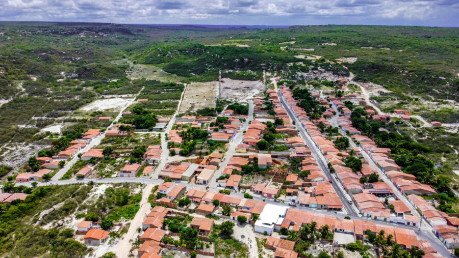 Concurso: filha de prefeito passa em 1º lugar em cidade do Piauí e gera polêmica