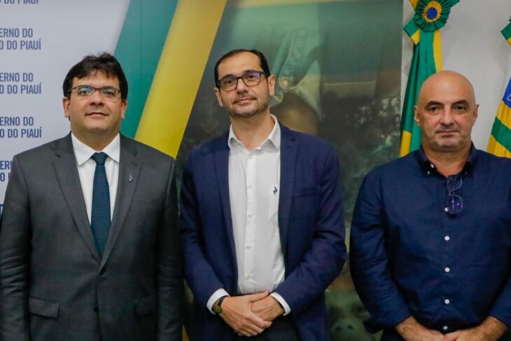 Rafael Fonteles anuncia instalação de dois parques solares em Cristino Castro e Ribeiro Gonçalves