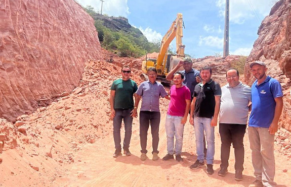Ladeira do João Pereira em Palmeira do Piauí (Foto: Secretaria de Obras do Município)
