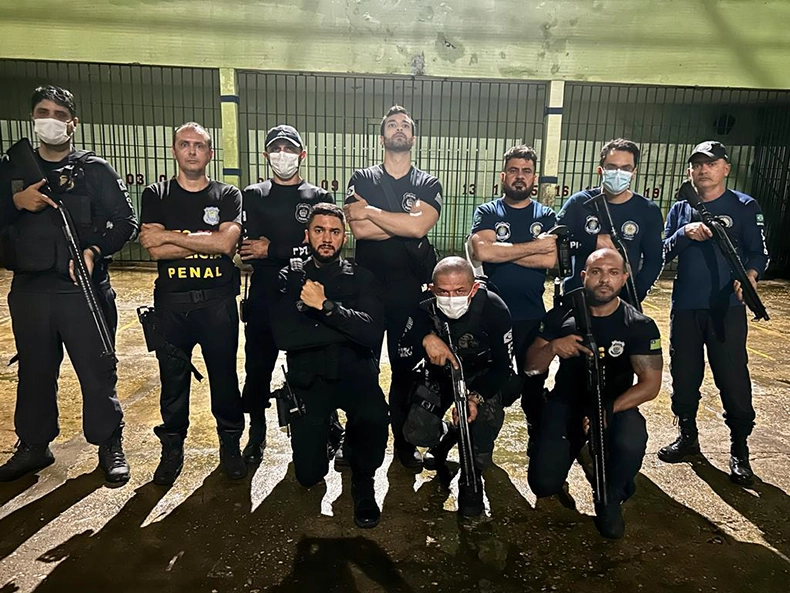 Policiais impedem fuga de 90 membros de facção criminosa da Casa de Custódia