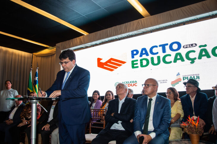 Governo do Piauí lança Pacto pela Educação para fortalecer parcerias com os municípios