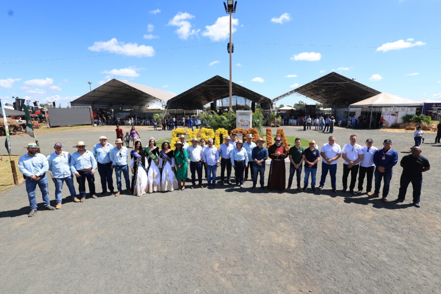 Abertura da 14ª Exposoja em Nova Santa Rosa, Uruçuí-PI (Foto: Netto Fotografia)