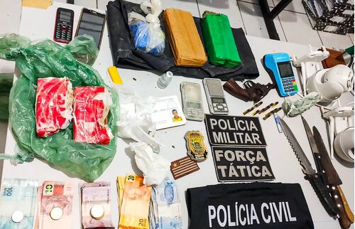 Polícia prende homem por tráfico de drogas e posse ilegal de arma de fogo em Bom Jesus