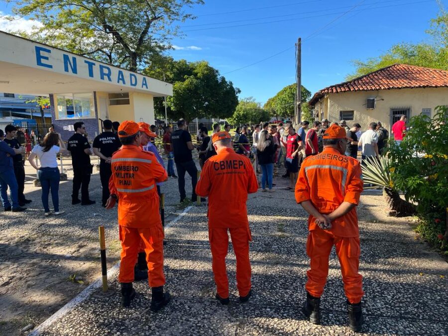 Segurança faz concurso para novos bombeiros e mais de 500 inscritos deixaram de fazer a prova neste domingo (04)