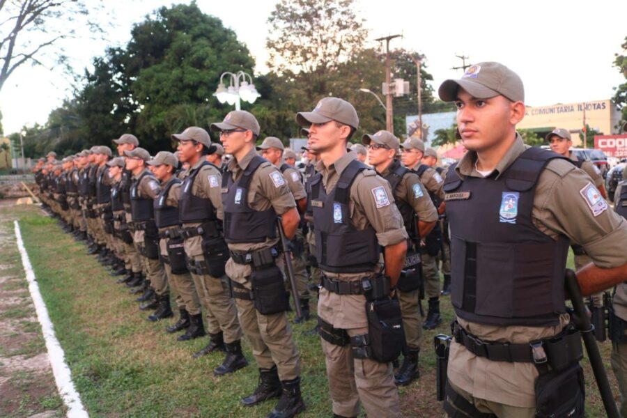 Governador do Piauí assina nomeação de mais de 1 mil policiais e anuncia nova convocação