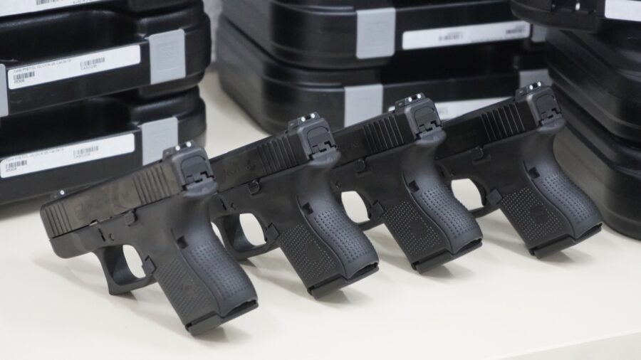 Secretaria de Segurança entrega 100 pistolas para Polícia Militar do Piauí