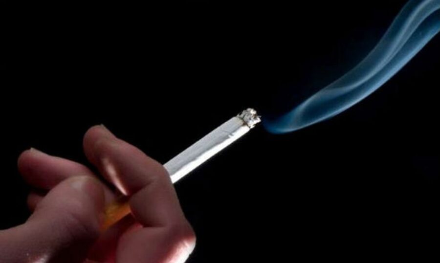 Lei sancionada no Piauí proíbe o uso de cigarros e 'vape' em ambientes de uso coletivo