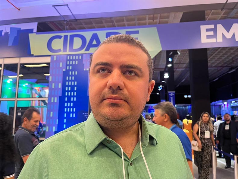 Transformação digital é o futuro da gestão, diz prefeito de Bom Jesus