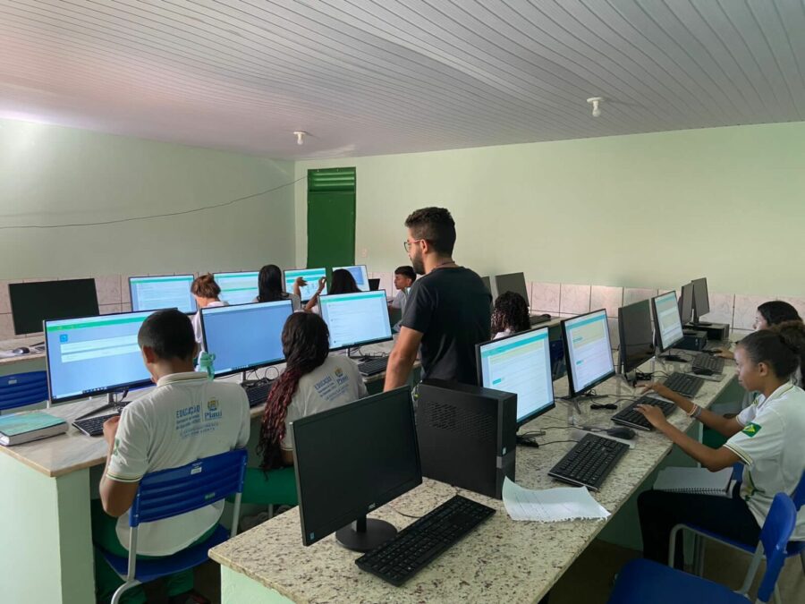 Jovens do município de Guaribas apostam na educação tecnológica e conectada ao mundo do trabalho