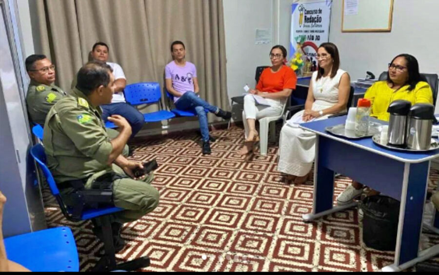 Autoridades de Bom Jesus se unem para criar Comitê Municipal em Defesa da Paz nas escolas