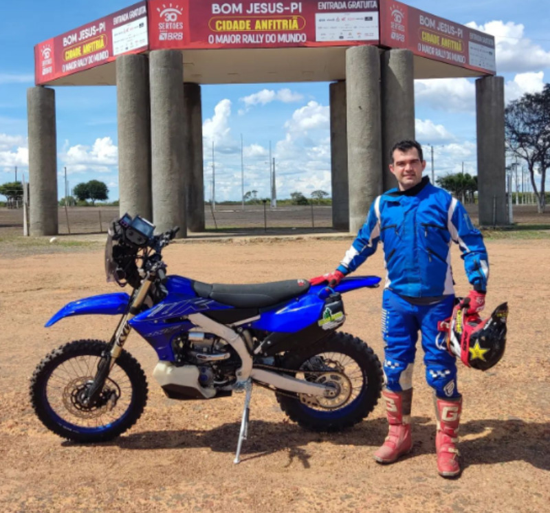Piloto piauiense vence 6ª etapa e segue na liderança no Rally dos Sertões