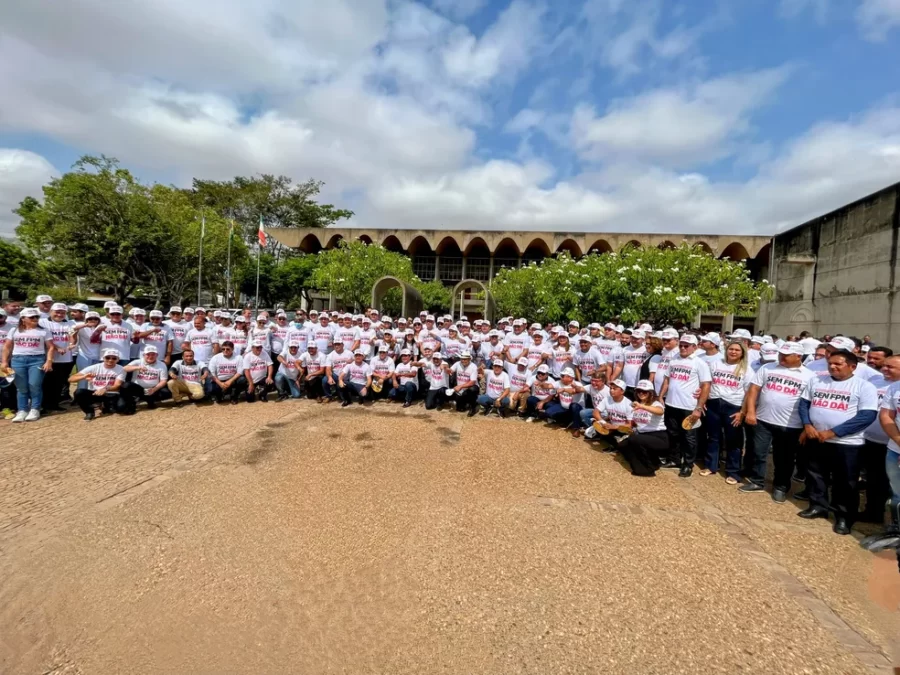 Prefeitos do Piauí paralisam atividades para reivindicar medida contra queda no FPM
