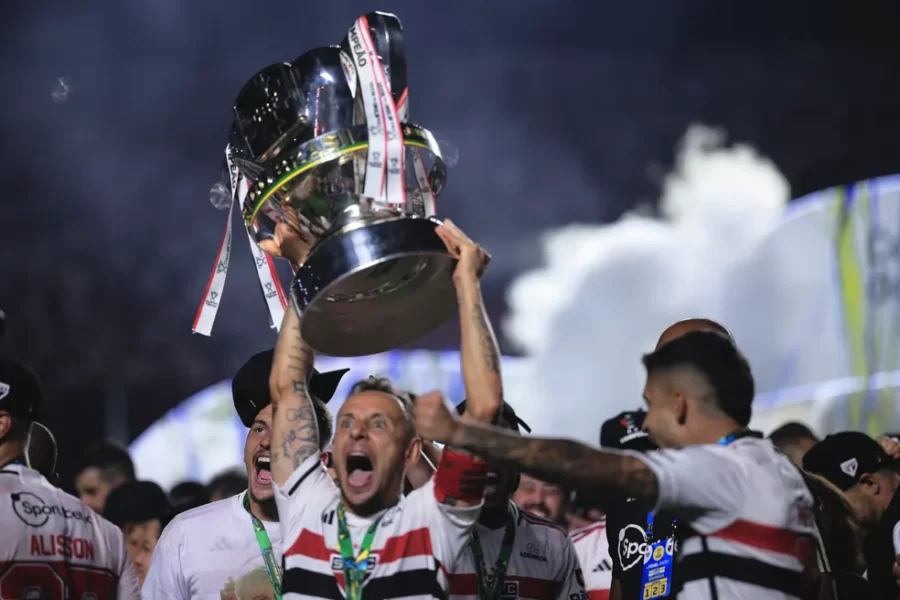 São Paulo empata com Flamengo e conquista título inédito da Copa do Brasil