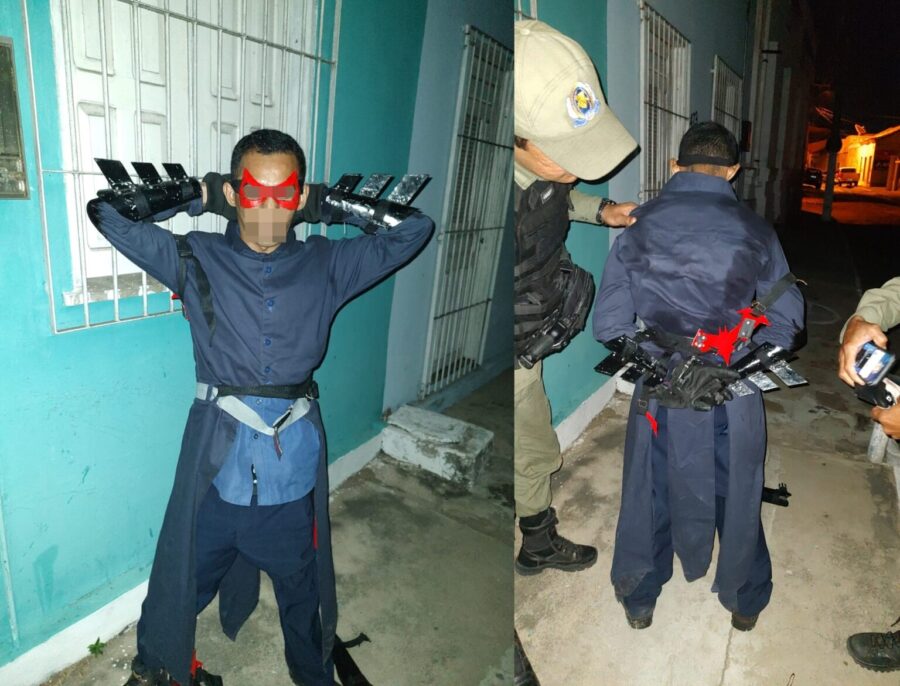 Homem vestido de super-herói é preso após invadir casa e ferir morador no Piauí