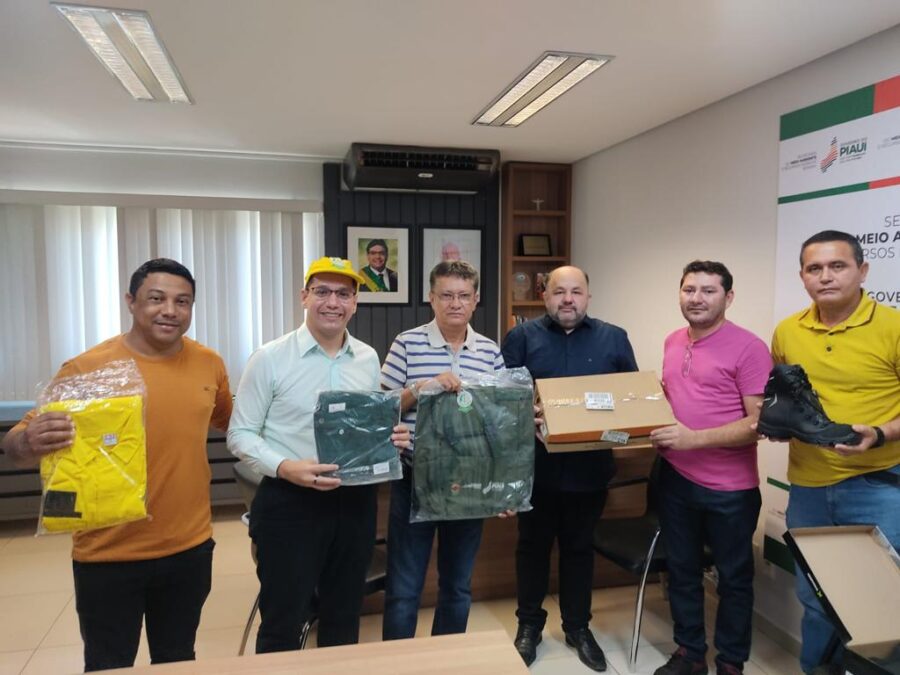 Prefeito de Palmeira do Piauí Fortalece a Proteção Ambiental e Segurança com Aquisição de Equipamentos para Brigada de Incêndios