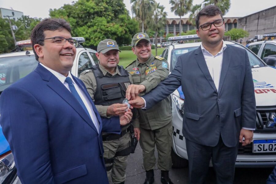 Governador entrega 200 viaturas e destaca evolução na segurança pública do Piauí