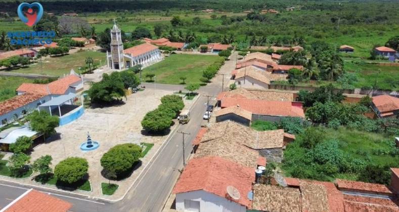 Vaqueiro de 16 anos morre ao cair de cavalo durante competição no Piauí