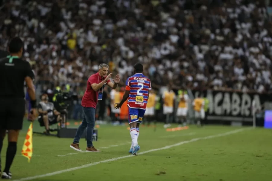 Fortaleza faz história, bate o Corinthians e está classificado para a final da Copa Sul-Americana