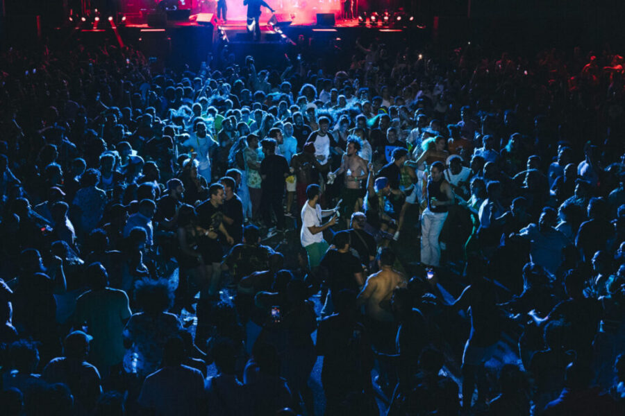 Projeto de lei obriga produtoras de eventos a fornecerem água em shows no Piauí