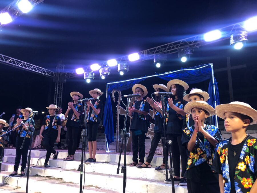 Orquestra de Rabecas Joaquim Carlota e a Companhia de Dança Lumière Iluminam os Palcos Natalinos