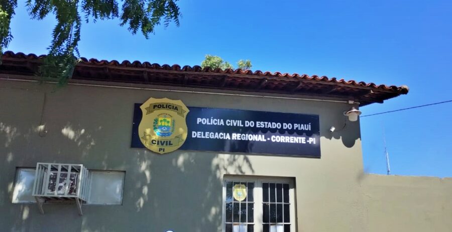 Jovem é presa suspeita de aplicar golpe do falso pix em loja no centro de Corrente