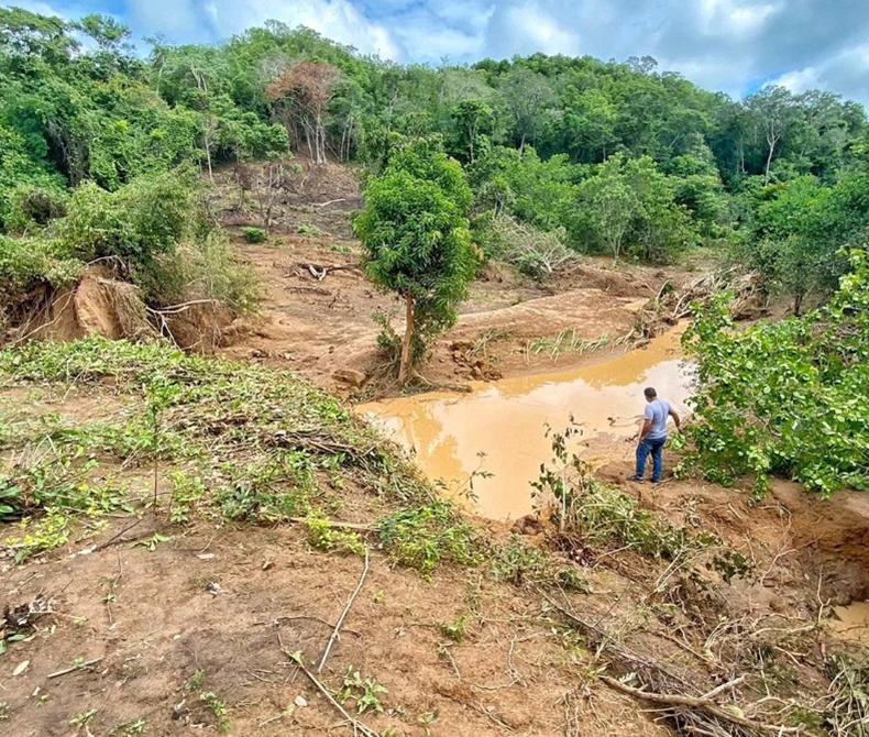 Equipes da Defesa Civil monitoram regiões afetadas pelas chuvas no município de Currais