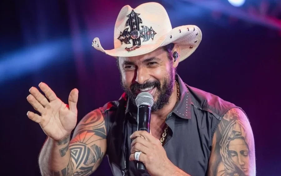 Cantor sertanejo João Carreiro morre aos 41 anos após cirurgia