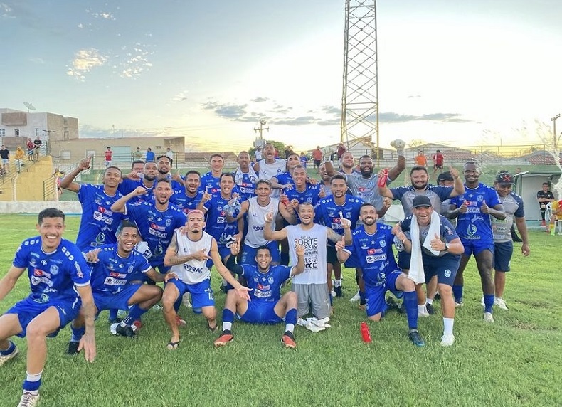 Caçula do Piauiense, Oeirense chega pela 1ª vez à semifinal e se mantém por dois anos seguidos na elite