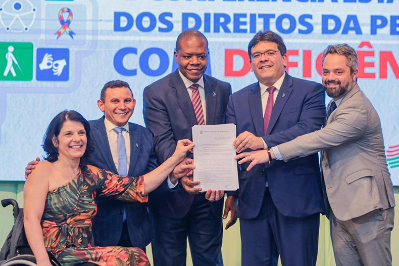 Piauí é o primeiro a aderir programa que prevê R$64 milhões em ações para pessoas com deficiência